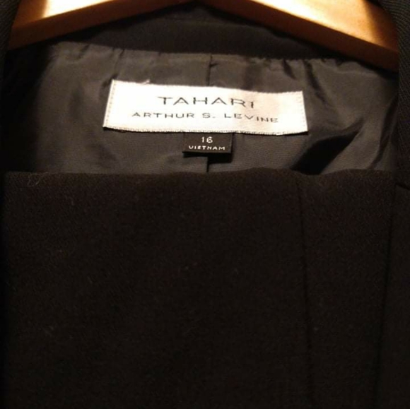 Two-Button Blazer - Picture 3 of 3